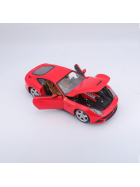 Ferrari R&P F12 Berlinetta 1:24 rot