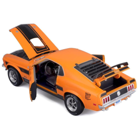 Maisto Ford Mustang Mach 1 1970 1/18 orange