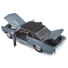 Maisto Pontiac GTO Hurst Edition 1965 blau 1/18